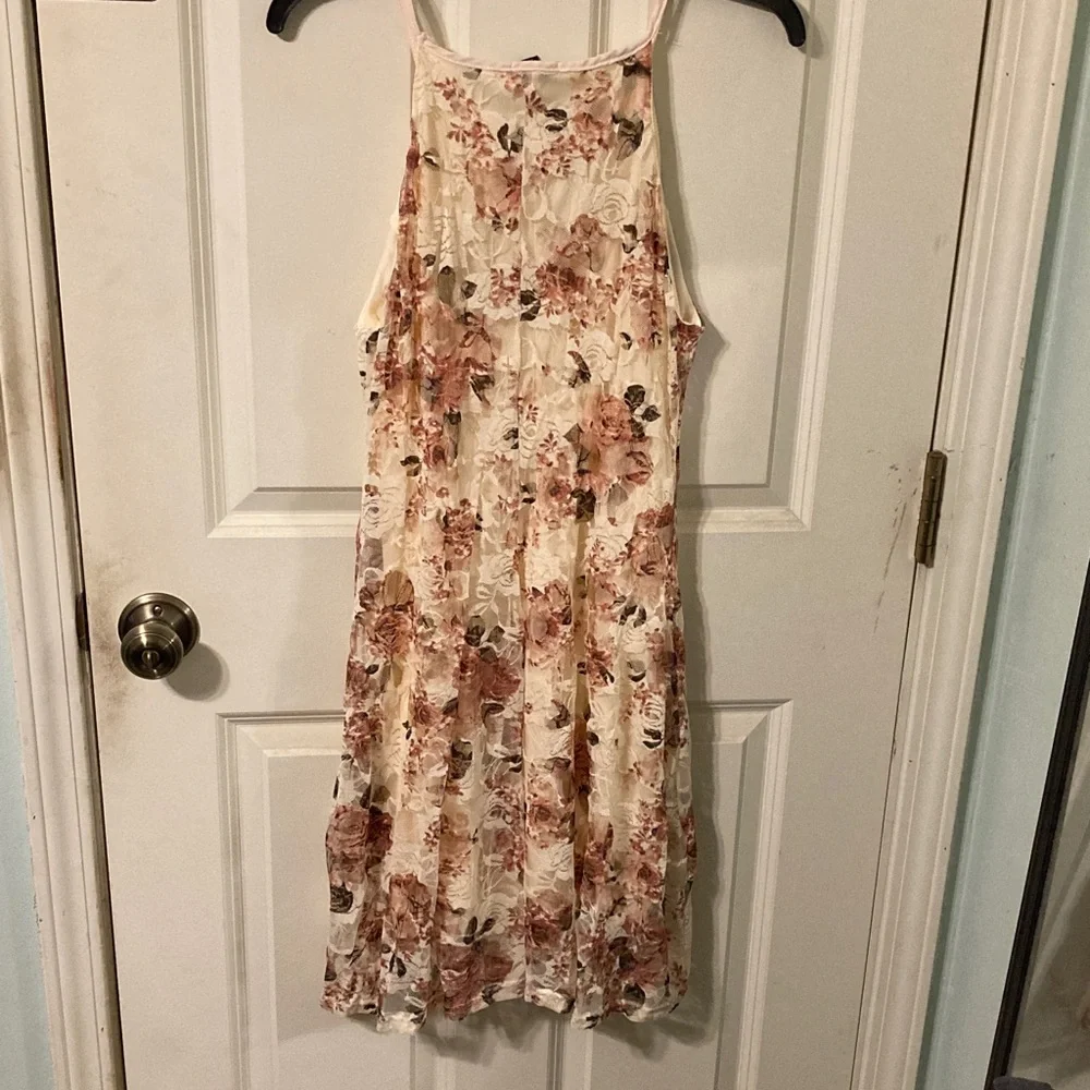 NEW NWT Rue21 Floral Lace Dress - Cream and Pink Junior’s Large - Picture 6 of 12